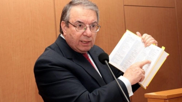 Ρήμα, αλλά δεν γράφεται με «ει»: Η λέξη που οι 9 στους 10 κάνουν λάθος