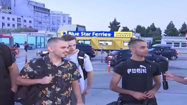 Νεαροί πάνε Σαντορίνη και την βλέπουν ψύχραιμα τη φασούλα: «Μόνο πάρτι και…»