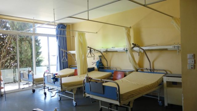 Απίστευτο: Πήγε με έμφραγμα στο Κέντρο Υγείας Ευόσμου και τον έδιωξαν λέγοντας ότι έπαθε ψύξη!