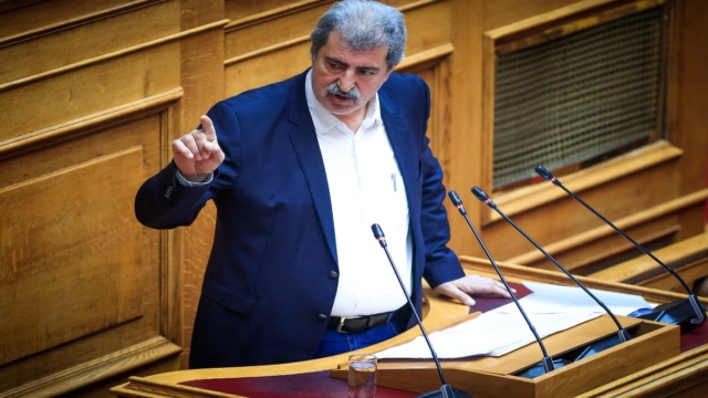 Ραγδαίες εξελίξεις στον ΣΥΡΙΖΑ: Δικαιωμένος νιώθει ο Πολάκης για τη διαγραφή Λινού – «Μάθημα σε όσους νόμιζαν πως βρήκαν την ευκαιρία να ξεμπερδέψουν μαζί μου»