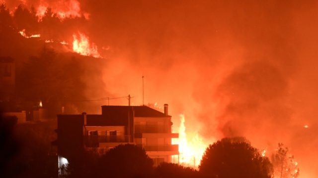 Copernicus: Αποκαΐδια 23 χιλιόμετρα από την πυρκαγιά στην Αττική – Ποια είναι τα στρέμματα που κάηκαν