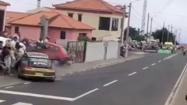 Σκληρές εικόνες στην Πορτογαλία: Τρομακτικό ατύχημα σε ράλι – Porsche έπεσε σε θεατές, τραυματίστηκαν δύο παιδιά (video)