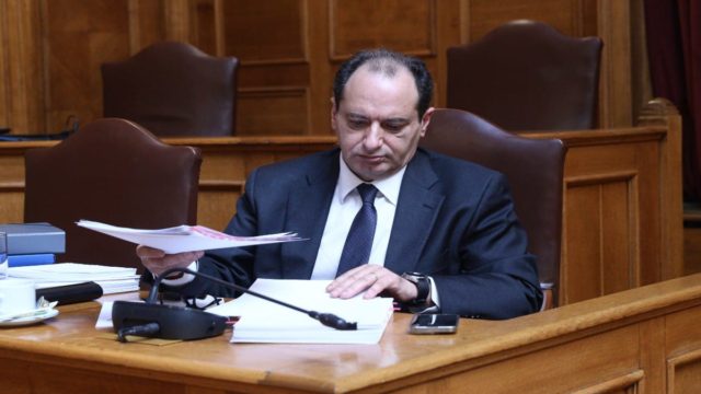 Σκληρό ροκ στον ΣΥΡΙΖΑ με δηλώσεις Σπίρτζη κατά Κασσσελάκη: «Το καλύτερο που έχει να κάνει είναι να παραιτηθεί – Δεν είναι celebrity»