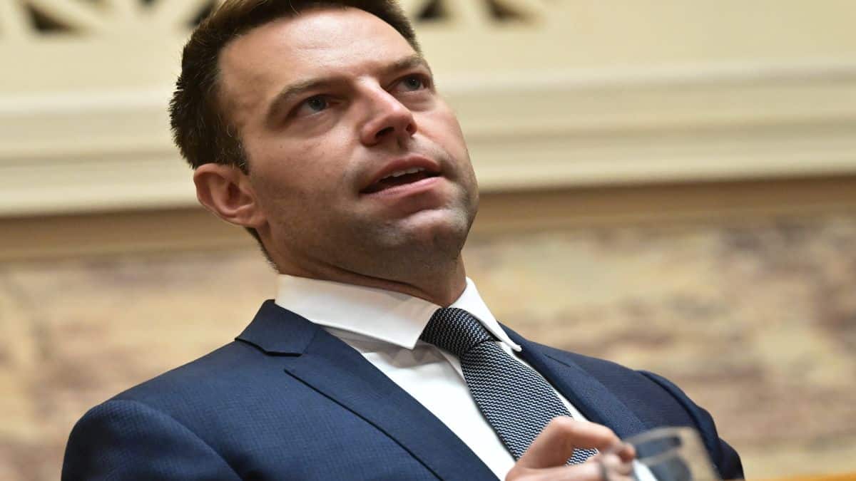 Τα πάνω κάτω στον ΣΥΡΙΖΑ: Φάμελλος και Φαραντούρης υποψήφοι στην «αναμέτρηση» με τον Κασσελάκη