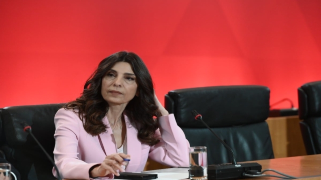 Ραγδαίες εξελίξεις στον ΣΥΡΙΖΑ: Δεν γίνεται βουλευτής ο Κασσελάκης – Η Τσαπανίδου θα κρατήσει την έδρα του Όθωνα Ηλιόπουλου (video)