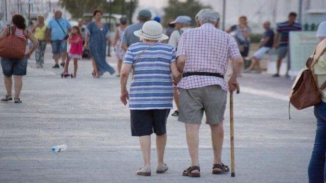 Οικογενειακή τραγωδία στην Πάτρα: Ανδρόγυνο «έσβησε» με διαφορά λίγων ωρών