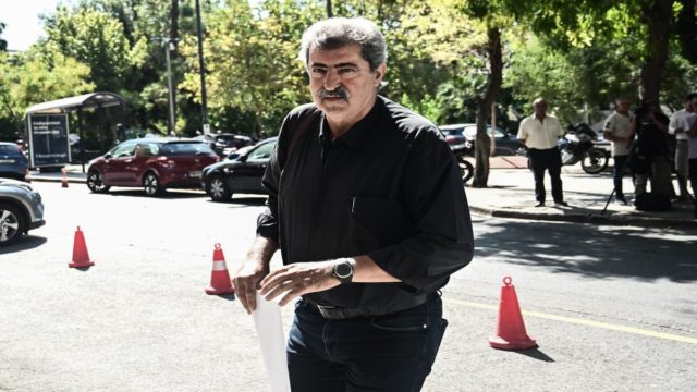 Επίσημο: Υποψήφιος για την προεδρία του ΣΥΡΙΖΑ ο Παύλος Πολάκης: «Να πάμε σε αντιπαράθεση θέσεων και προγραμμάτων» (video)