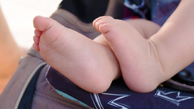 Τραγωδία: Νεκρό νεογέννητο μωρό από ασφυξία κατά τη διάρκεια του θηλασμού – Αποκοιμήθηκε η μητέρα του