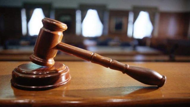Σοκ στον Βόλο: 38χρονη απείλησε και γρονθοκόπησε ΑμεΑ