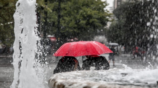 Καιρός σήμερα 12/9: Στους 30 βαθμούς ο υδράργυρος, βροχές σε ανατολικό Αιγαίο, Δωδεκάνησα και Κρήτη – Έρχεται η κακοκαιρία Boris