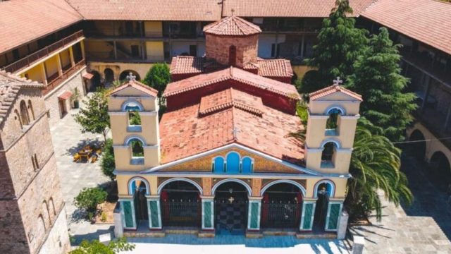 Ελάχιστοι γνωρίζουν ότι είναι στην Ελλάδα: Εκεί βρίσκεται σήμερα το Ακάνθινο Στεφάνι του Χριστού