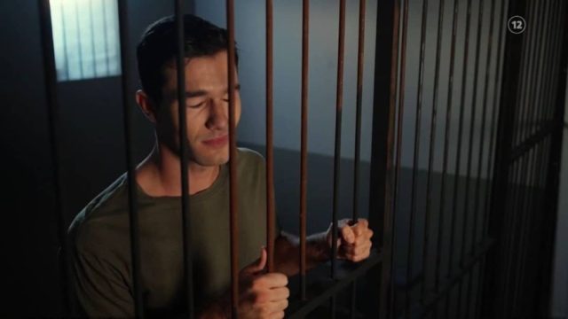 Η Γη της Ελιάς – Spoiler 22/9: Πρεμιέρα 4ου κύκλου με αποκάλυψη πτώματος – «Τι κάνεις… Άσε κάτω το όπλο»