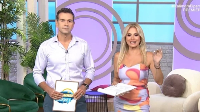 Μπήκαν με… μουσική Μπουλς και είπαν καλημέρα Ιορδανίδης-Κρονάκη: Το σαρδάμ του ηθοποιού με το καλημέρα (video)
