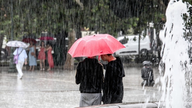 Καιρός σήμερα 10/9: Ισχυρές βροχές και καταιγίδες – Πώς θα κινηθεί η κακοκαιρία Atena