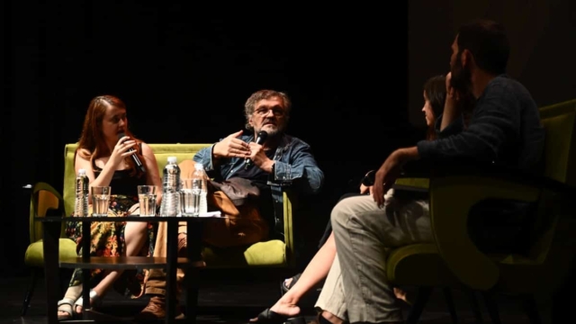 Η φωτογραφία της ημέρας: Το masterclass του Εμίρ Κουστουρίτσα στον κινηματογράφο Τριανόν
