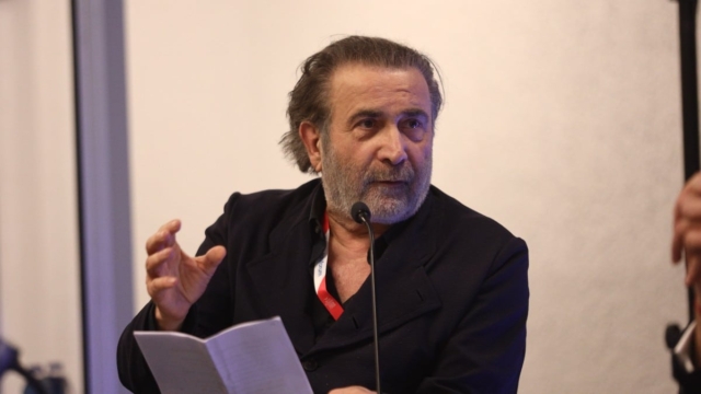 Κίνηση-ματ με Λαζόπουλο: Η μέρα προβολής για το «Αλ Τσαντίρι», ποια εκπομπή τέλειωσε