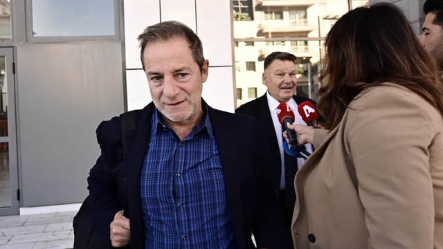 Ξανά στο εδώλιο ο Δημήτρης Λιγνάδης: Δικάζεται σε δεύτερο βαθμό για τους τρεις βιασμούς ανηλίκων