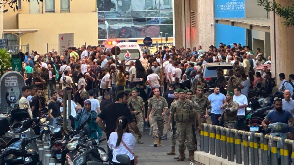 Μέση Ανατολή: 9 νεκροί και χιλιάδες τραυματίες από τις εκρήξεις στους βομβητές – «Εξ ολοκλήρου υπεύθυνο το Ισραήλ και θα πληρώσει»