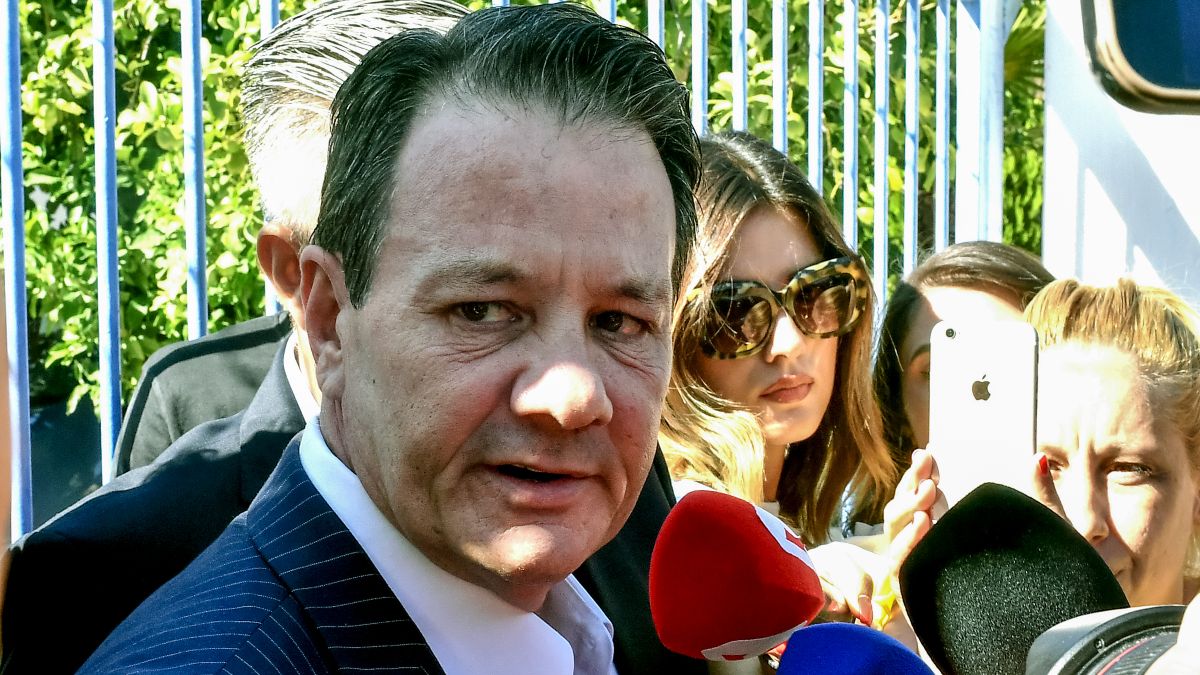 Εκτός δικαστικών αιθουσών ο Απόστολος Λύτρας: Έξι μήνες παύση καθηκόντων