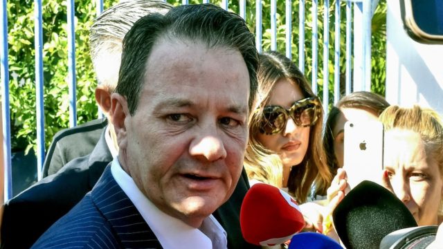 Απόστολος Λύτρας: «Μυστήριο με 28.000 ευρώ που βρέθηκαν κρυμμένα σε ρούχα στη βίλα του»