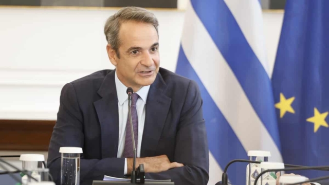 Παραμύθια η τελευταία δημοσκόπηση – Έρχεται νέα, «καταστροφική» για ΝΔ!