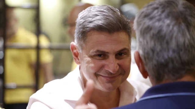 «Βόμβα» Φαραντούρη στον ΣΥΡΙΖΑ: «Θα είμαι υποψήφιος απέναντι στον Κασσελάκη για την ηγεσία του κόμματος»