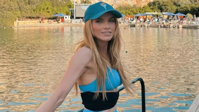 Μας εντυπωσίασε η Ντορέτα Παπαδημιτρίου: Έδειξε το εσωτερικό του σαλονιού της και έκλεψε τα βλέμματα