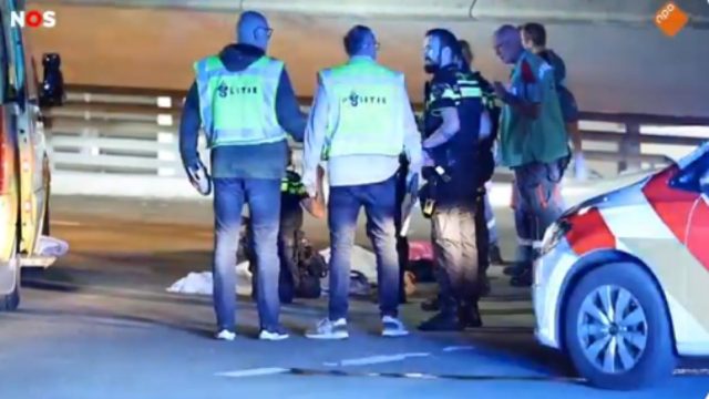 Σοκ στην Ολλανδία: Ένας νεκρός μετά από επίθεση με μαχαίρι – Στα χέρια των Αρχών ο δράστης (video)