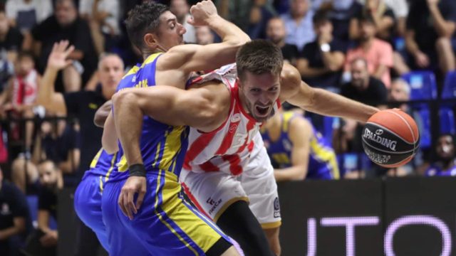 Ολυμπιακός – Περιστέρι 79-74: Ίδρωσαν οι ερυθρόλευκοι και πέρασαν στον τελικό του Super Cup