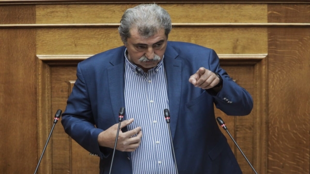 Ραγδαίες εξελίξεις στον ΣΥΡΙΖΑ: Επιστροφή Πολάκη στην Κοινοβουλευτική Ομάδα της αξιωματικής αντιπολίτευσης