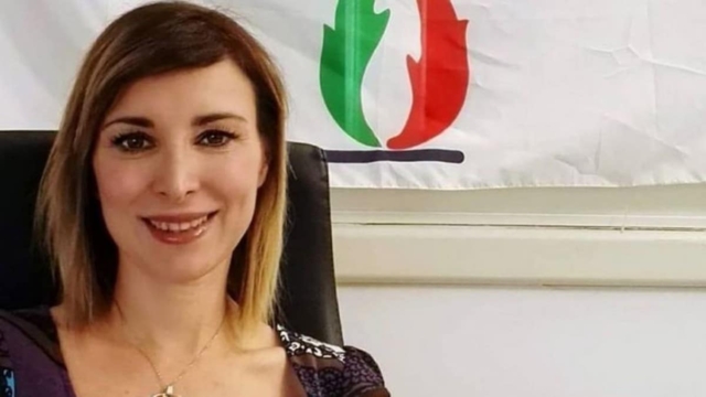 Ιταλία: Η εγγονή του Μουσολίνι εγκαταλείπει το κόμμα της Μελόνι γιατί είναι «υπερβολικά δεξιό»…