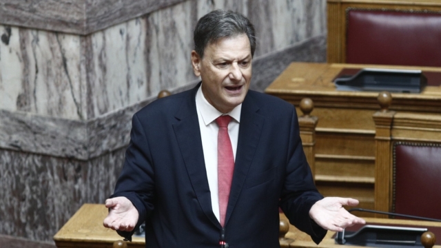 Ξεκαθαρίζει ο Σκυλακάκης: «Δεν υπάρχει θέμα αυξήσεων στο νερό – Ζητάμε κατανάλωση με μέτρο»