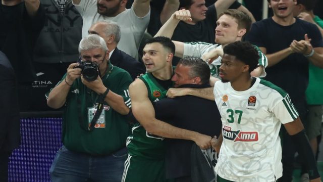 Σλούκας και Αντετοκούνμπο προ(σ)καλούν τους Σέλτικς στο ΟΑΚΑ: «Αν θέλουν, ας έλθουν να μας κερδίσουν» (video)