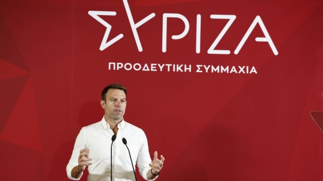 Έκπτωτος ο Κασσελάκης, έμεινε μόνο με Τζάκρη – Το παρασκήνιο της εκρηκτικής συνεδρίασης της Πολιτικής Γραμματείας του ΣΥΡΙΖΑ