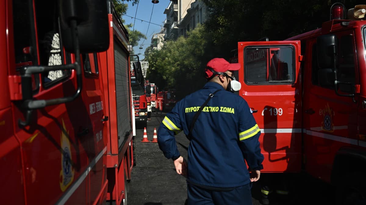 Συναγερμός στην Πυροσβεστική: Φωτιά σε κατάστημα στο Χαλάνδρι
