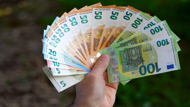 Συντάξεις Οκτωβρίου 2024: Ποιες πληρώνονται σήμερα (27/09); Αναλυτικές ημερομηνίες