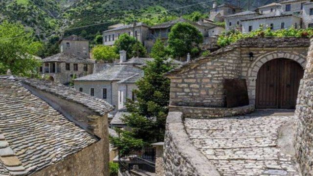 Καθαρός αέρας και οικονομική διαμονή: 7 ιδανικά χωριά για αποδράσεις όλο το Φθινόπωρο