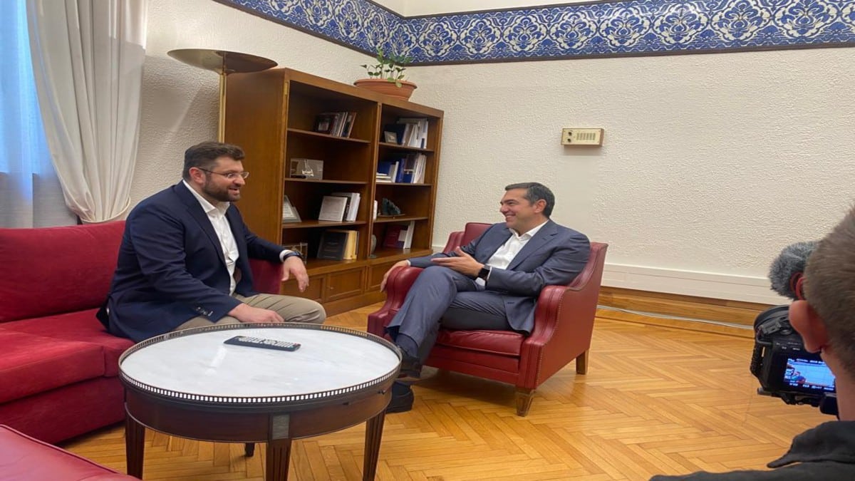 Ζαχαριάδης για τις ραγδαίες εξελίξεις στον ΣΥΡΙΖΑ: «Ο Τσίπρας δεν έχει φύγει – Ολοκληρώθηκε ένας κύκλος, γυρνάμε σελίδα και προχωράμε» (video)