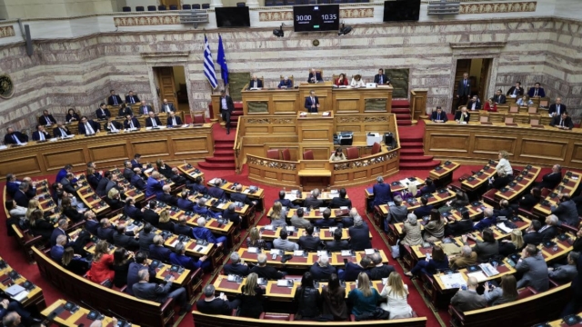 Έρχεται ο προϋπολογισμός του 2025: Αύξηση του ΑΕΠ κατά 10 δις ευρώ και μείωση του χρέους