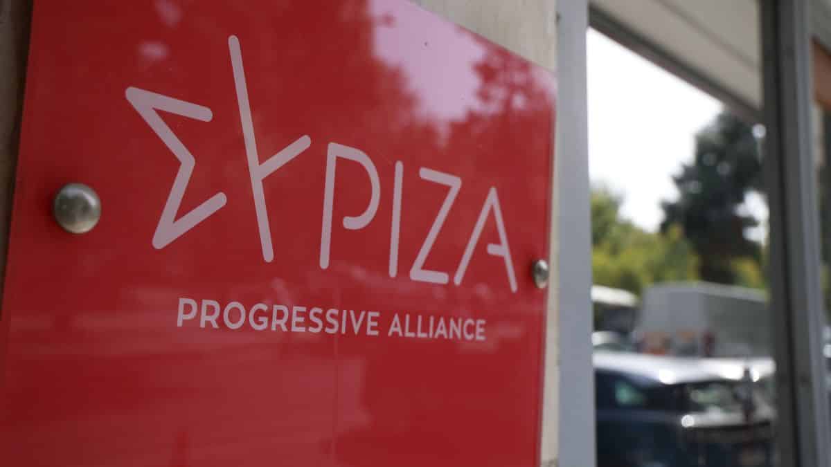 Σχεδιάζει την διάλυση της Κουμουνδούρου ο Στέφανος Κασσελάκης;