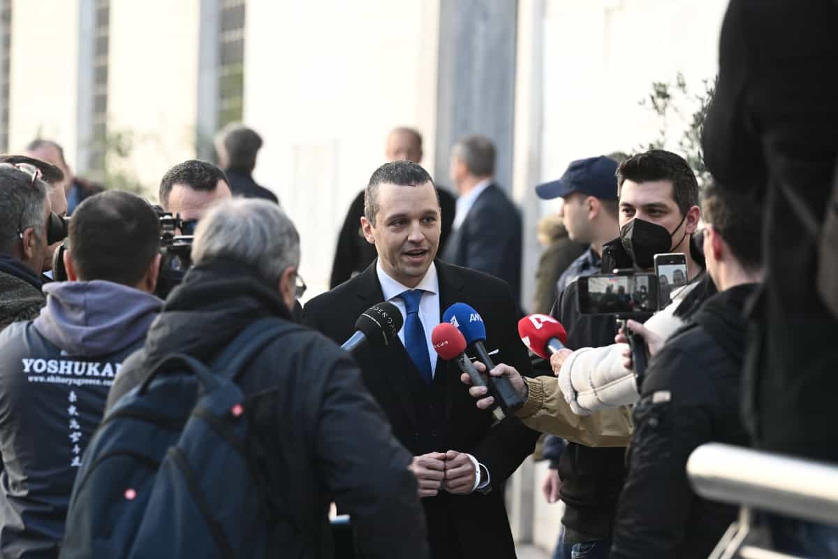 Αποφυλακίζεται ο Ηλίας Κασιδιάρης