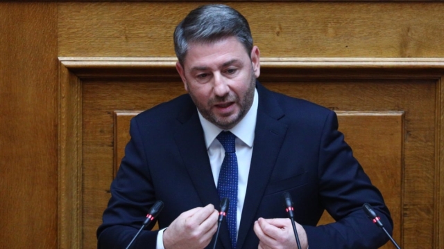Η πρώτη επίθεση Ανδρουλάκη σε Μητσοτάκη μετά την επανεκλογή του: «Οι πολίτες νιώθουν απροστάτευτοι, χάσιμο χρόνου τα 6 χρόνια κυβέρνησής σας»
