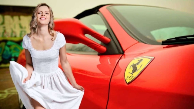 Η ξανθιά, η Ferrari και οι Πόντιοι: Το ανέκδοτο της ημέρας (18/10)