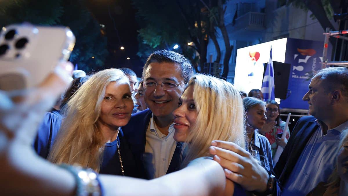 Ακόμα μια ελληνική… πρωτιά: Έπαθαν πλάκα οι Ευρωπαίοι με την ακίνητη περιουσία του Απόστολου Τζιτζικώστα!