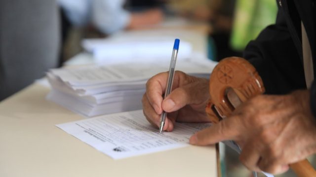 Δημοσκόπηση MRB: Πρόεδρος του ΣΥΡΙΖΑ ο Πολάκης αν δεν κατέβει ο Κασσελάκης – Ηγέτης της αντιπολίτευσης ο Ανδρουλάκης