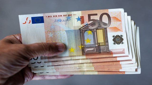 Από το 2025: Αλλάζουν τα πάντα σε 4 επιδόματα για 2.000.000 δικαιούχους!