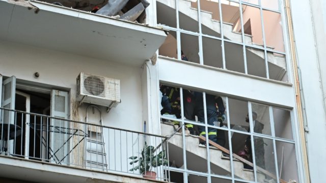 Γιάφκα τρομοκρατών «βλέπει» η Αντιτρομοκρατική για το διαμέρισμα στους Αμπελόκηπους – Μυστήριο με τους ενοίκους, βρέθηκε όπλο