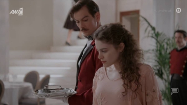 Grand Hotel: «Λιώνει» το X με τον Πέτρο και την Αλίκη – «Τα βλέμματα μιλάνε από μόνα τους»