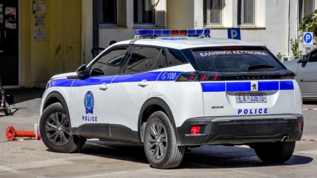 Καμένα Βούρλα: «Δεν τη σκότωσα εγώ» υποστηρίζει η 50χρονη για τη δολοφονία της 84χρονης