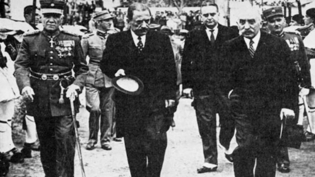 10/10/1935: Σαν σήμερα το πραξικόπημα Κονδύλη «ρίχνει» τον Τσαλδάρη και επαναφέρει τη βασιλεία στην Ελλάδα